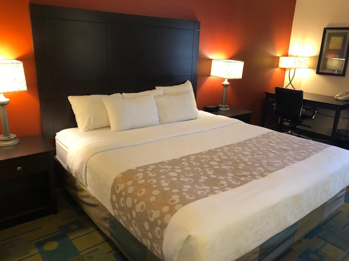 La Quinta By Wyndham Plattsburgh Hotel Eksteriør billede