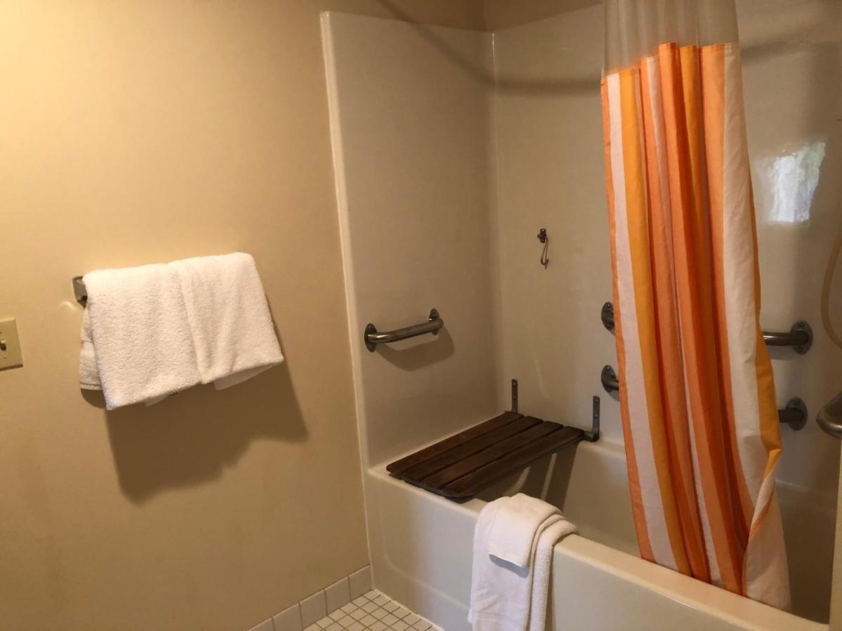 La Quinta By Wyndham Plattsburgh Hotel Eksteriør billede